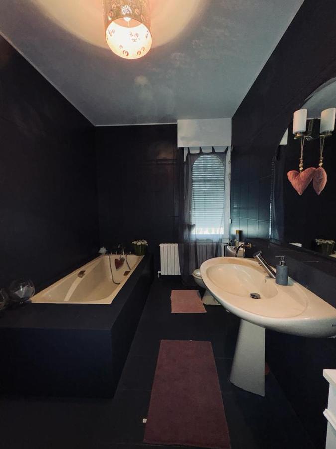 La Demeure D'Iris Bed & Breakfast Bougival Exterior photo